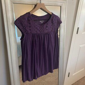 Merona Women's Purple Flowy Eyelet Lace Cap Sleeve Top Blouse Size Small